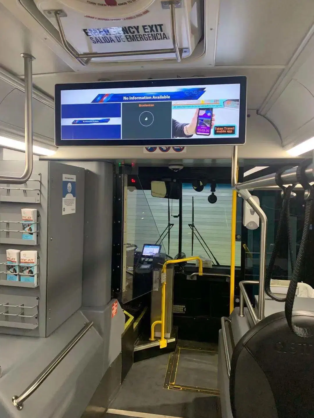 37inch-Passenger-Information-Commercial-Advertisements-The-Bus-Screen-LCD-Digital-Signage-Anti-Vibration-Rugged-Android-Tablets